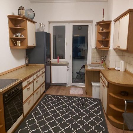 1 Zimmerwohnung Mit Kueche, Balkon Und Badezimmer In Duesseldorf Apartmen Exteriör bild