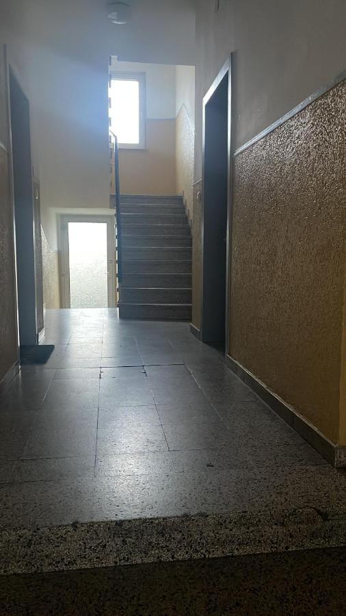1 Zimmerwohnung Mit Kueche, Balkon Und Badezimmer In Duesseldorf Apartmen Exteriör bild