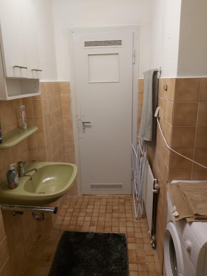 1 Zimmerwohnung Mit Kueche, Balkon Und Badezimmer In Duesseldorf Apartmen Exteriör bild